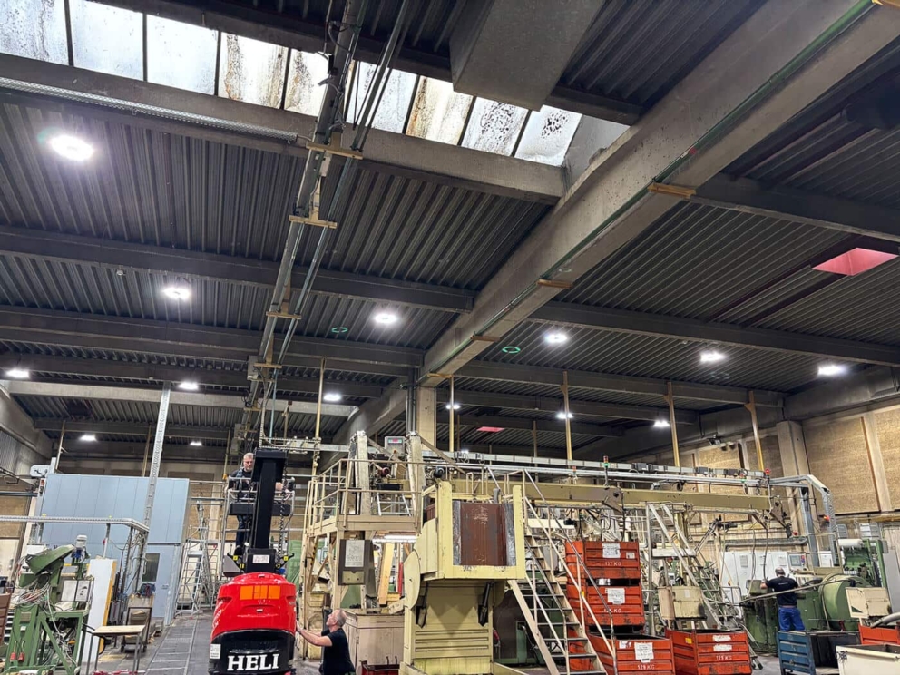 Ledlytics Atelier Industriel Eclairage Plafond