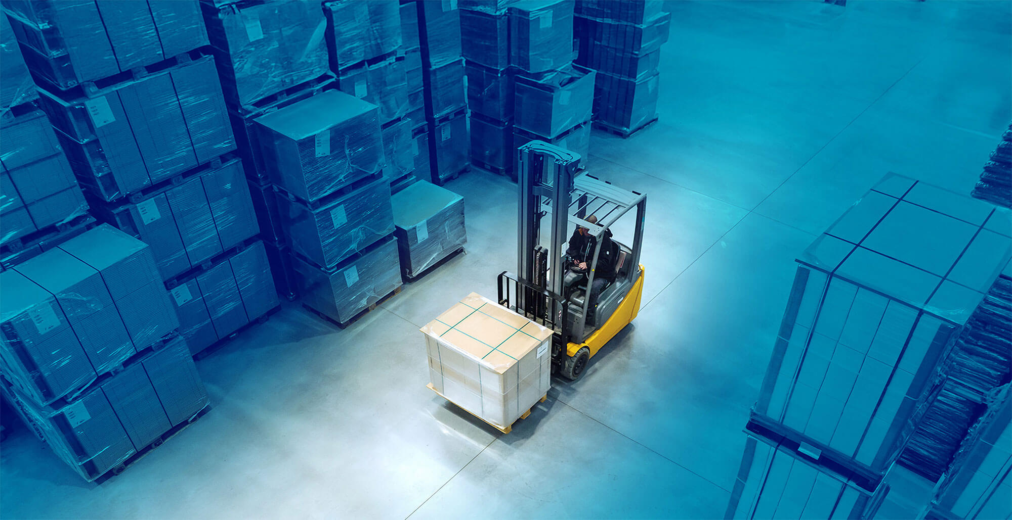 Ledlytics Chariot Clark Colis En Usine