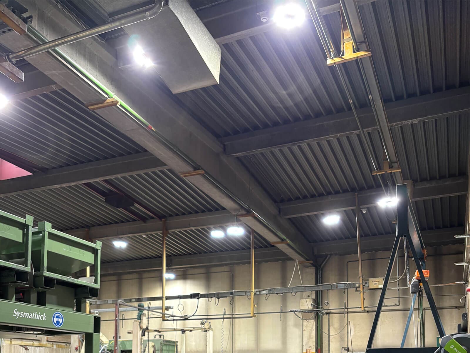 Ledlytics Luminaire En Usine